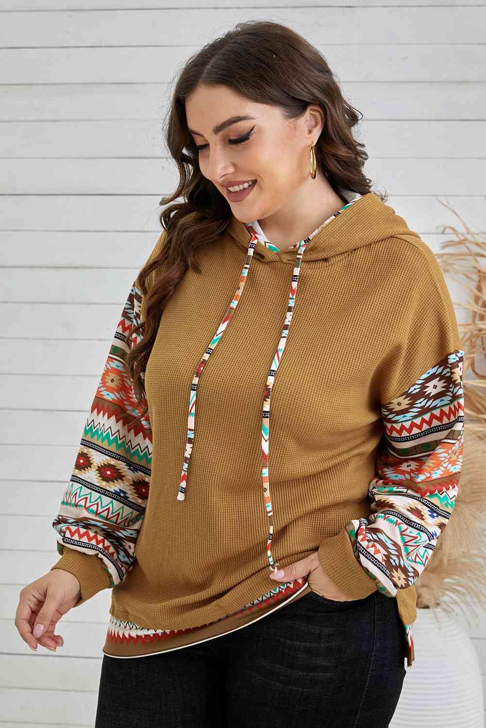 Trendsi Plus size Plus Size Printed Side Slit Waffle-Knit Hoodie