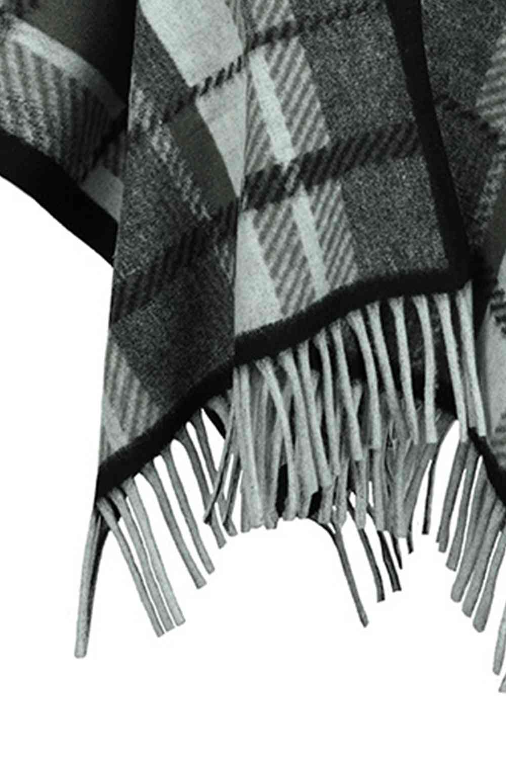 Trendsi Poncho Cloak Sleeve Fringe Detail Poncho